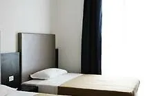 New Generation Chic Sempione Hostel Milán