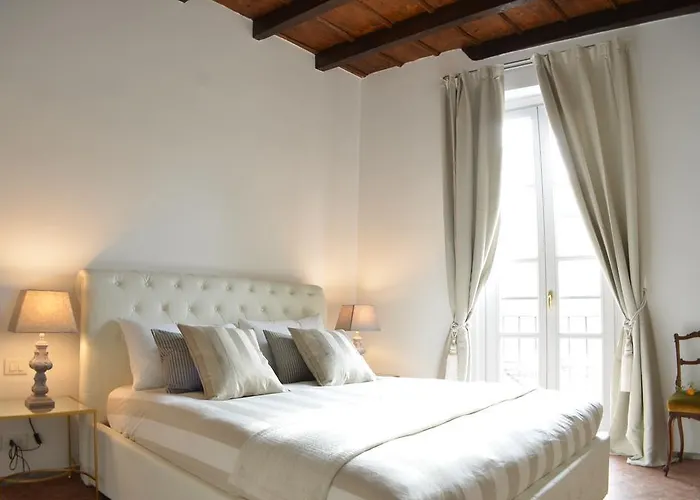 Mila Magenta Apartment