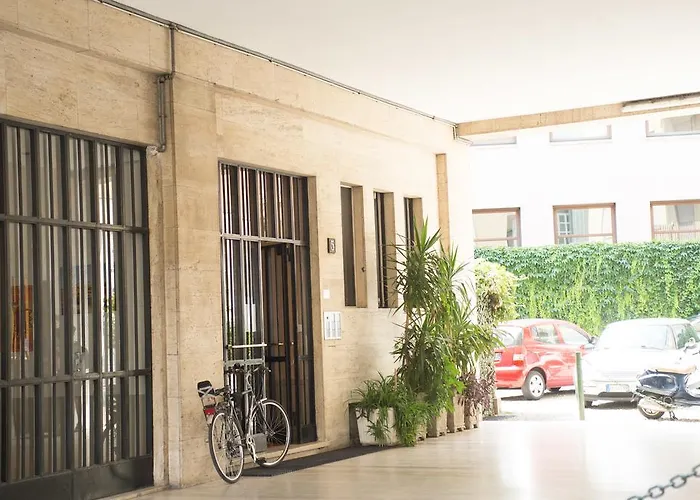 Convenient And Private Place In Milan