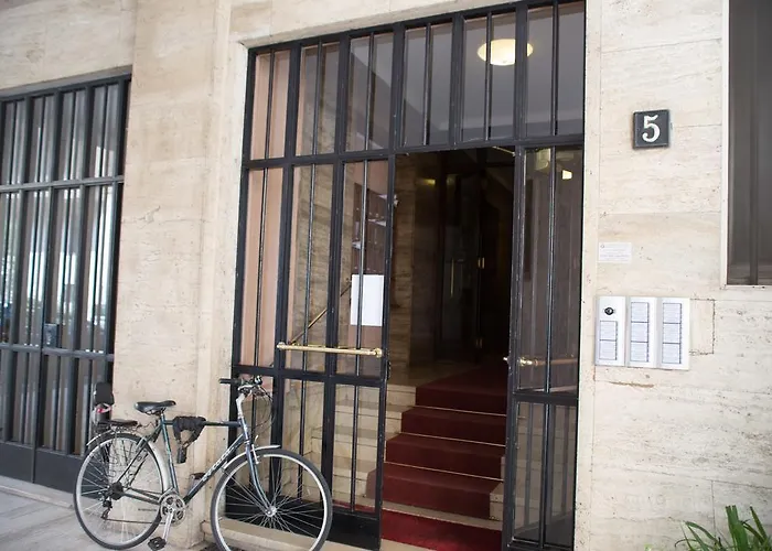 Convenient And Private Place In Milan *