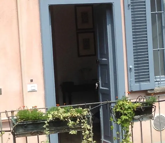 Charming And Elegant Historic Center Of