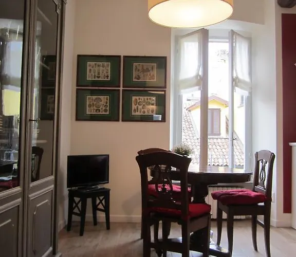 Charming And Elegant Historic Center Of Apartmán Milán