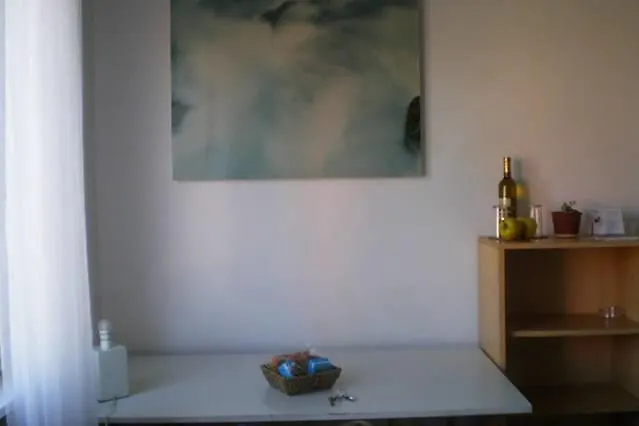 Naviglicenter Vendégház *