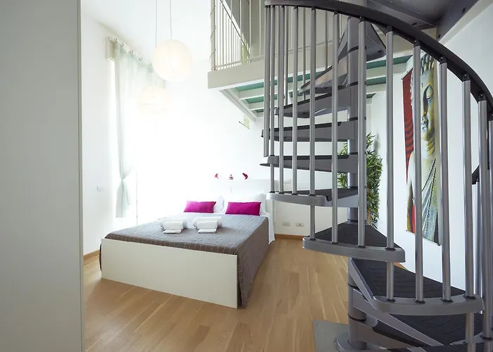 Via Breda 120 דירה *