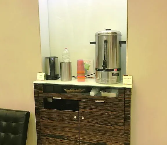 Ibis Styles Centro 3*