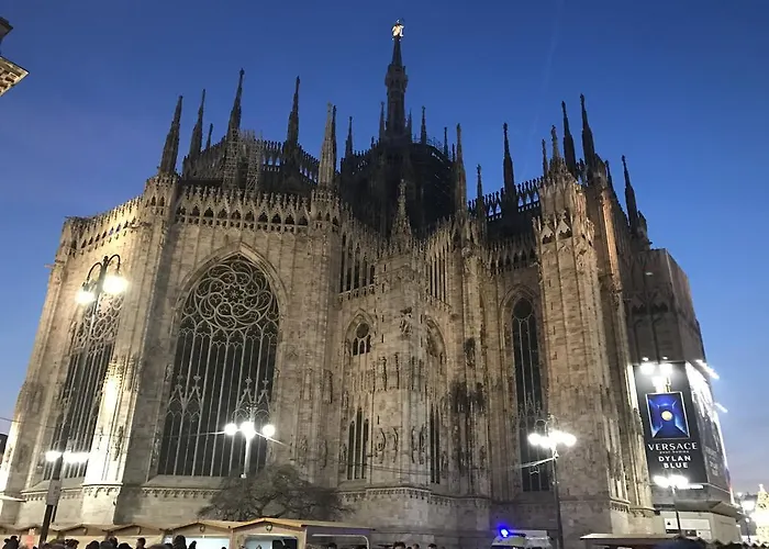 Kibilu - Via Falcone - Centre - Duomo דירה מילאנו