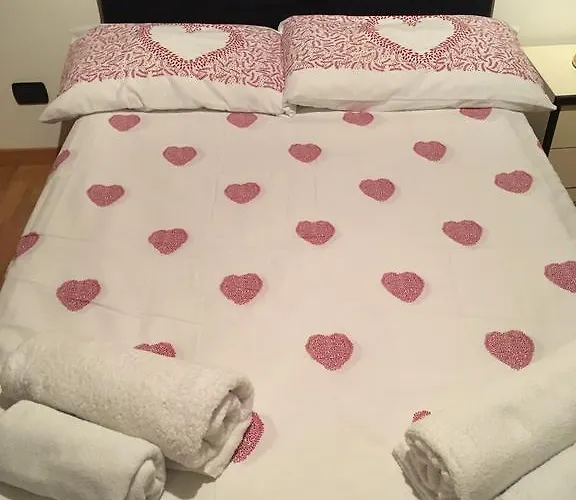 Kibilu - Via Falcone - Centre - Duomo מילאנו