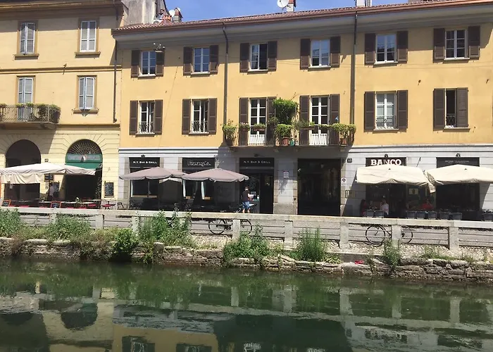 Lovelyloft - Alzaia Naviglio Apartament