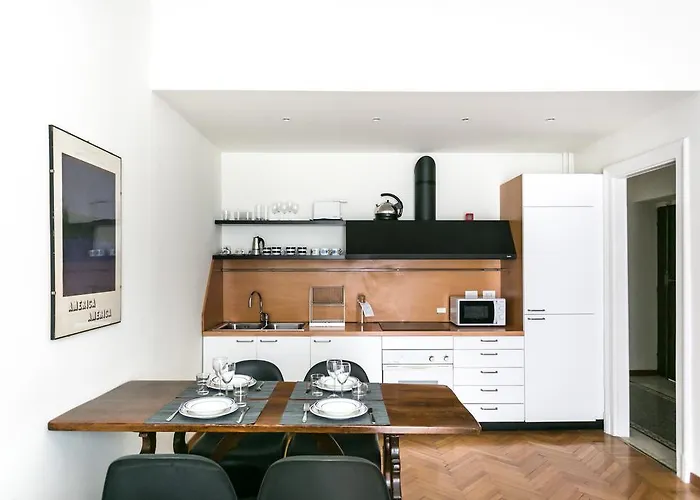 Italianway Easy - Da Procida 25 *