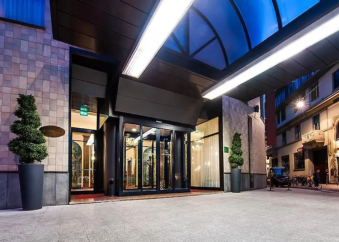 米兰市中心莱昂纳多酒店 4* 米兰