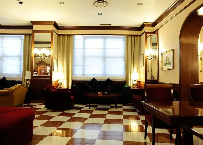 米兰市中心莱昂纳多酒店 4* 米兰