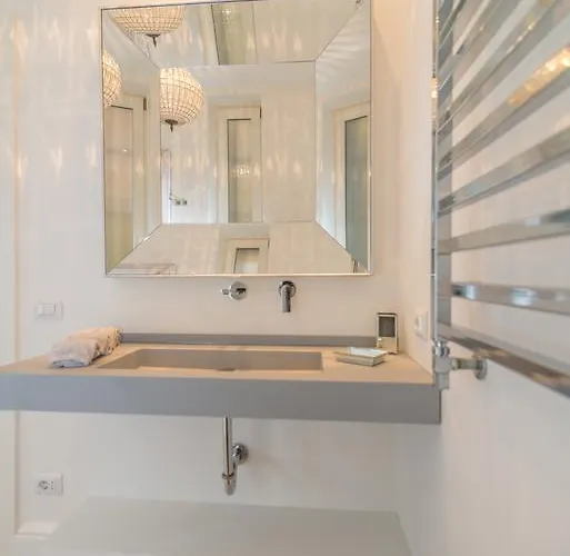 Brera Luxury דירה *