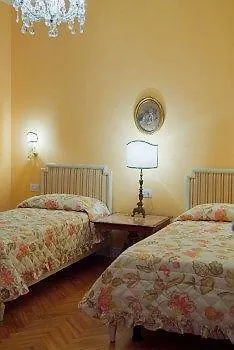 Cesena5 Panzió *