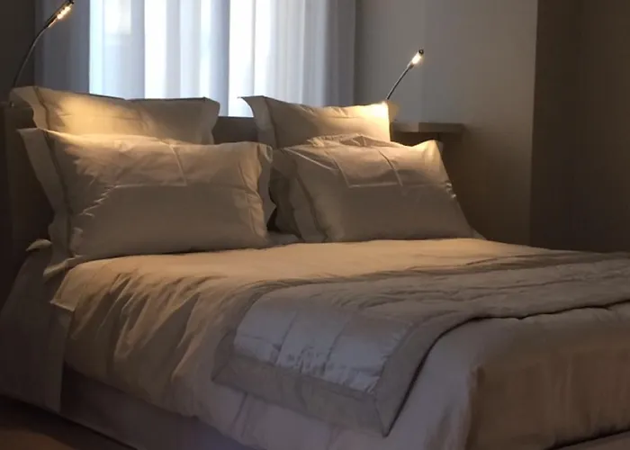 Porta Venezia Centro מלון