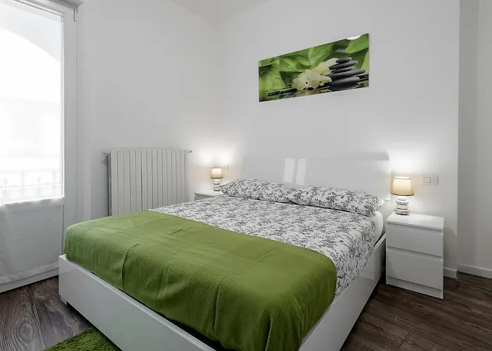 Stayeasy Filzi11 - 3 Bedrooms, 2 Baths - Station Daire Milano