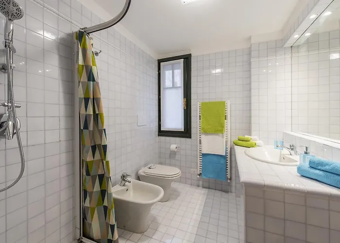 بيت ضيافة Fiera ميلان