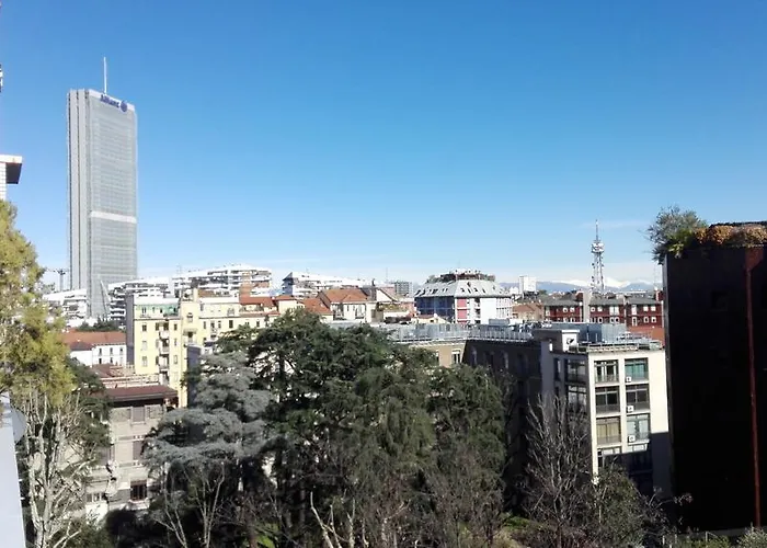 Buonarroti Life Roof Garden Mita アパート *