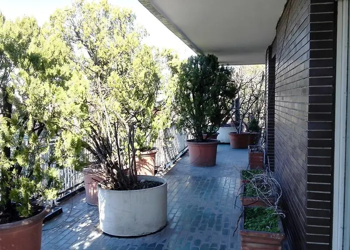 アパート Buonarroti Life Roof Garden Mita ミラノ