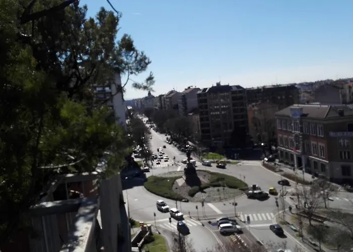 Buonarroti Life Roof Garden Mita *