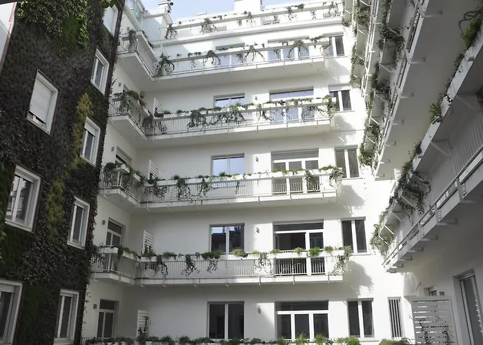 Fifty Eight Center Apartamento *