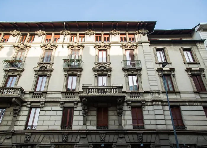 Milan Style Apartment - City Center * Milán
