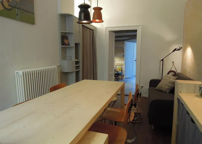 V12 Design Apartament