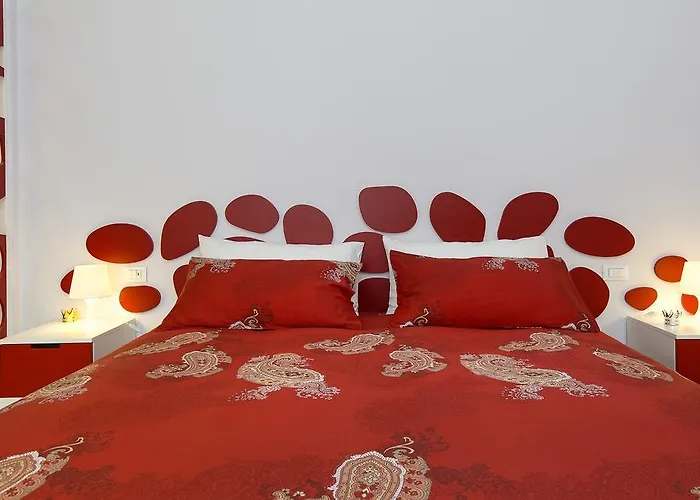 Rosso A Milano, Vicino Allo Ieo 公寓 *