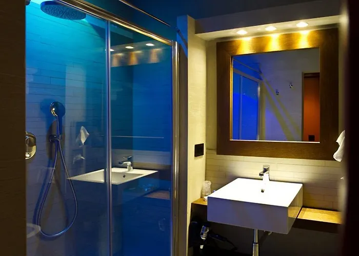 Mentana, By R Collection Hotell