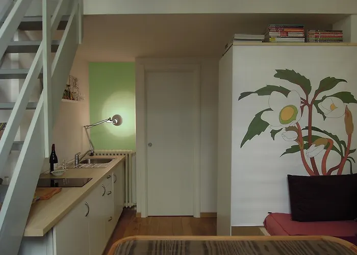 Apartament V12 Design