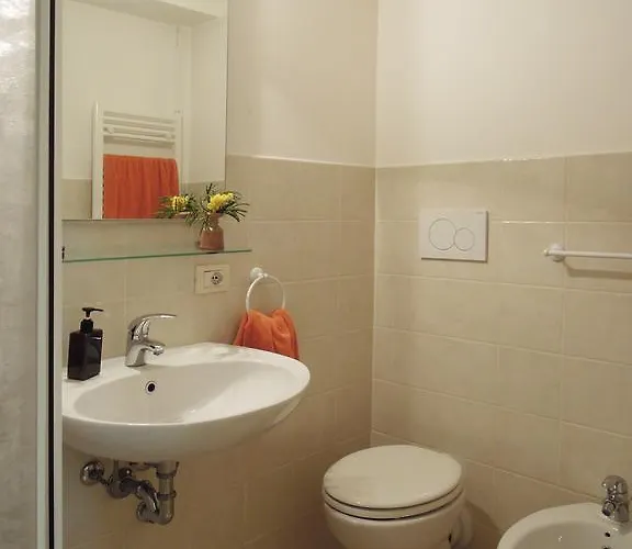 V12 Design * Mediolan