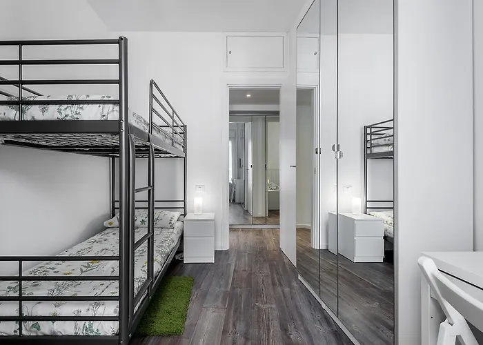 Stayeasy Filzi11 - 3 Bedrooms, 2 Baths - Station * 米兰