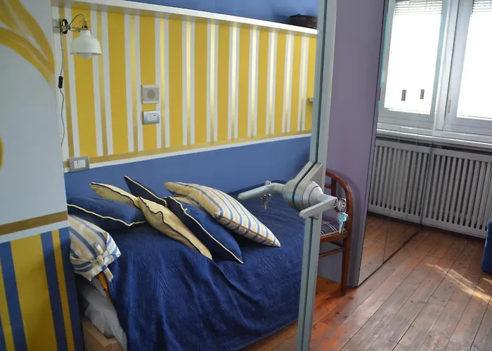 House 4*