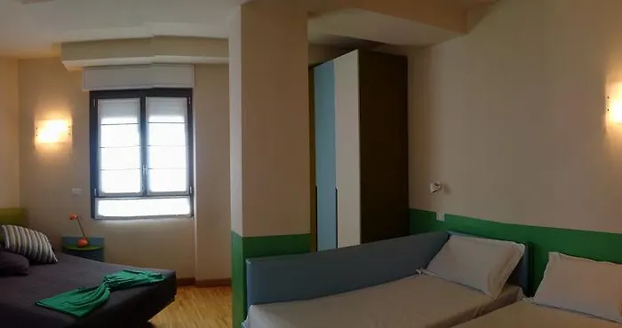 Mihotel ホテル