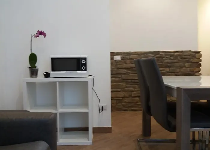 Livings Lazzaroni * Milão