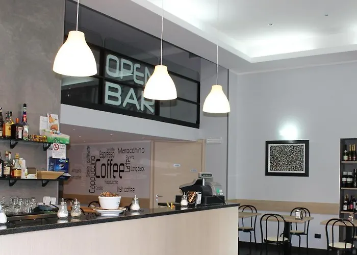 丽培缇米兰酒店 3*