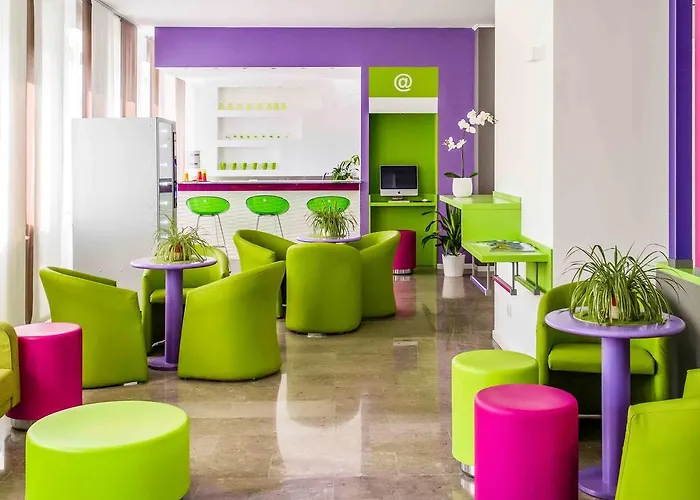 Отель Palmanova 4*