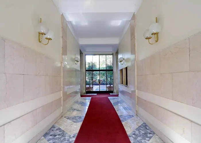 Joivy Fabulous 1-bedroom Flat With Terrace Next To Park شقة *