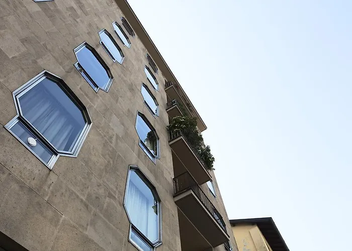 Heart Duomo Sanbarnaba Apartamento Milán