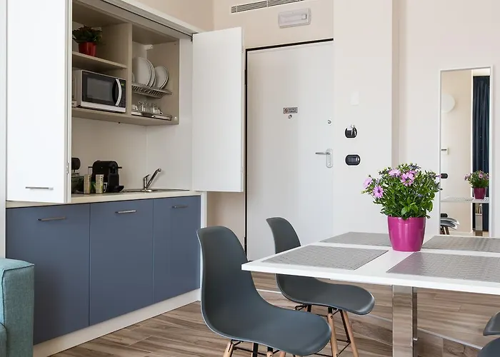 Isola 4* Milano