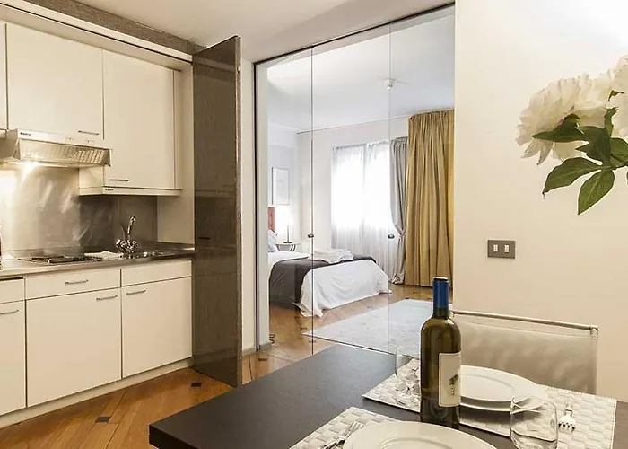 公寓 米兰皇家套房酒店 - 市中心 *