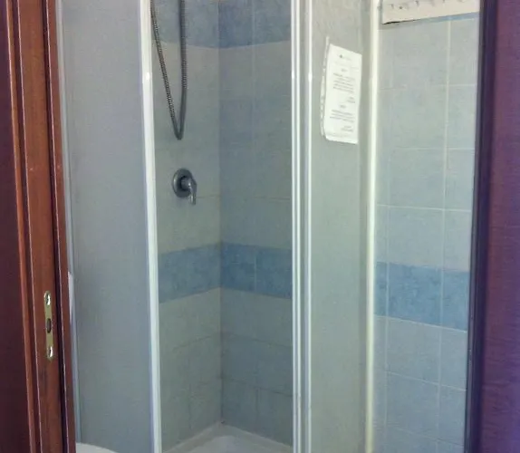 Hotel Gambara *