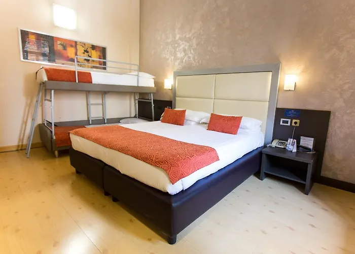 Hotel Piacenza Mailand