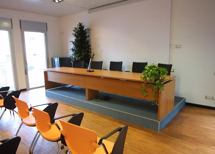 Camplus Lambrate Casa Per Ferie Milánó