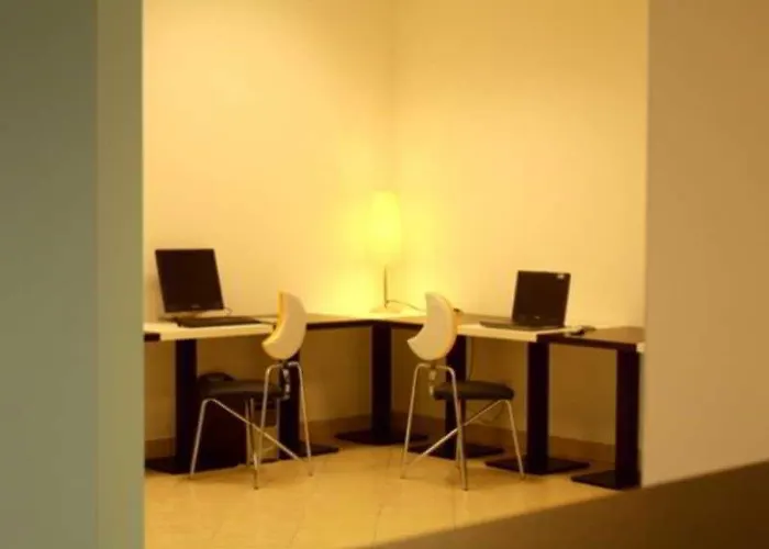 New Generation Chic Sempione Hostel *