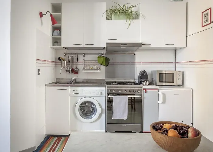 Appartement Typical Milanese Flat Milaan