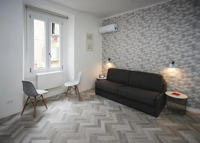 Bligny 42 - Bocconi Apartment