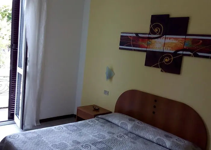 Tirreno Hotel Mediolan