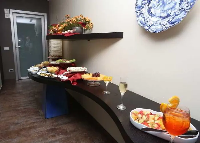 Mihotel فندق