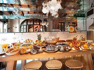 Отель Maison Borella