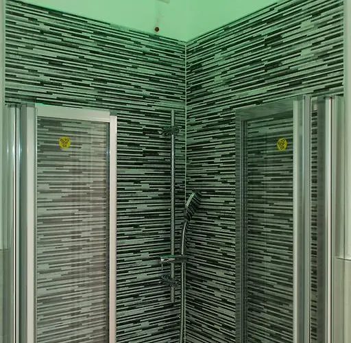 4rooms 3*